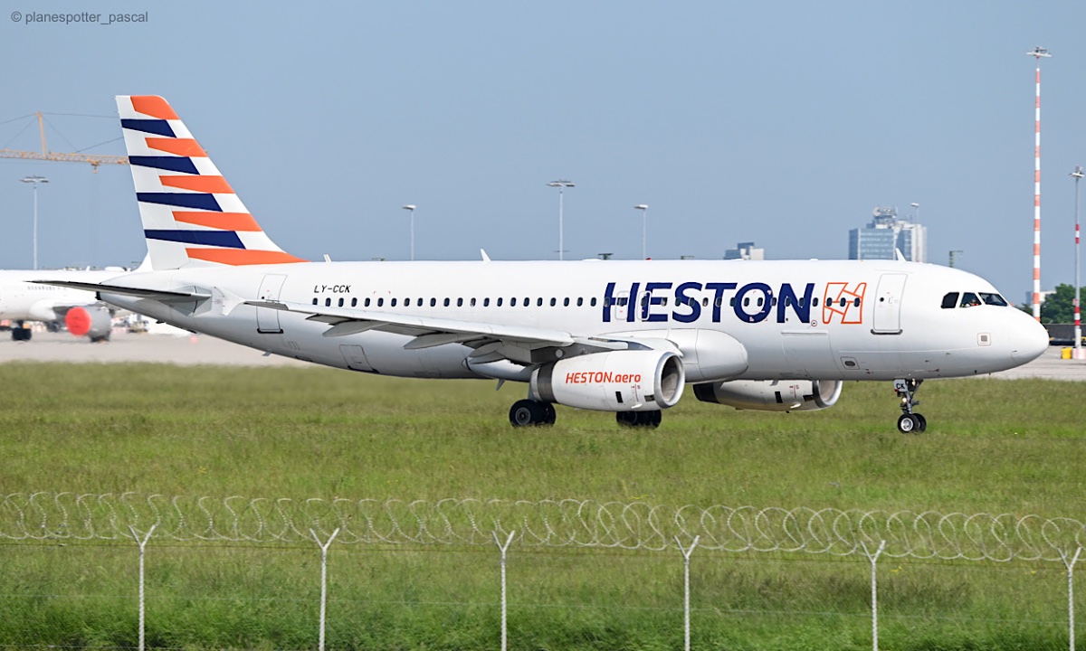 Heston Airlines / LY-CCK / A320-232