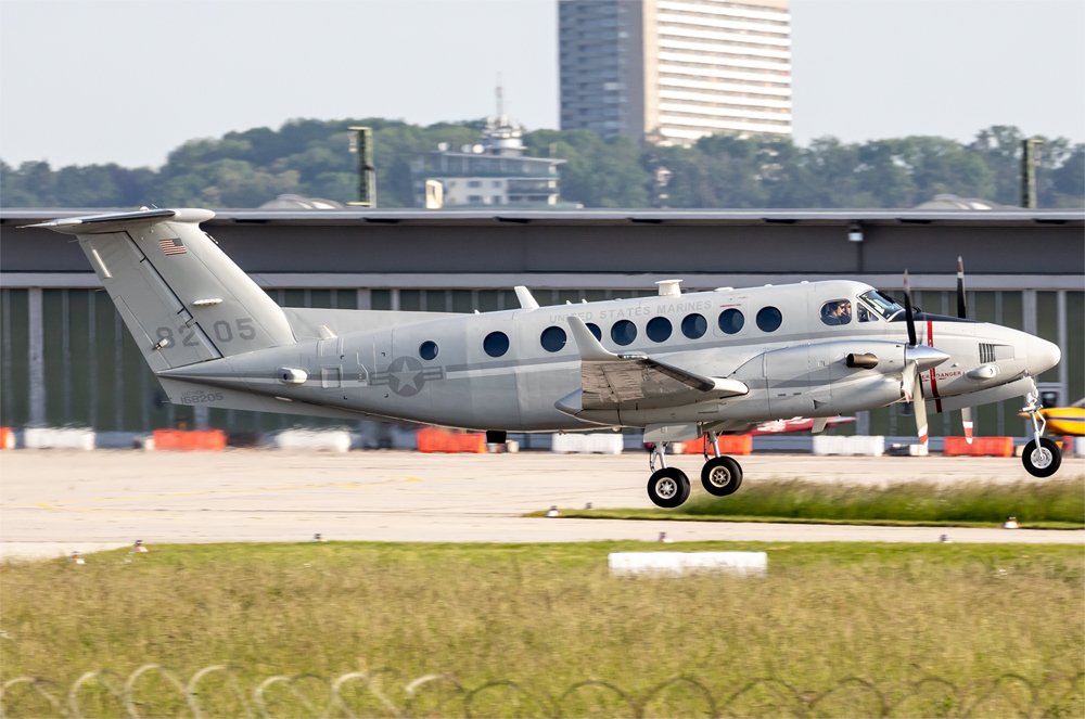 US Marine Corps / 168205 / Beechcraft UC-12W Huron