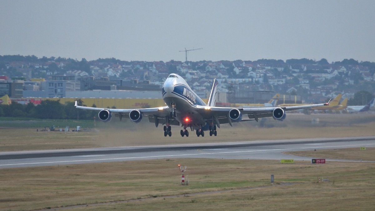 747_230711_2-01~01.jpg