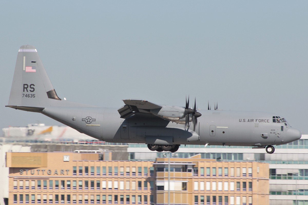 07-4635/RS     C-130J-30       USAFE