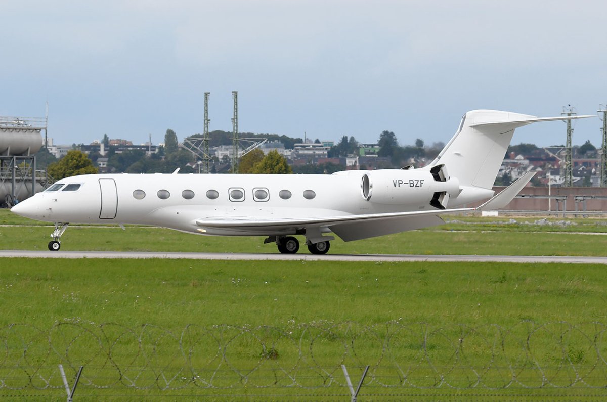 VP-BZF.jpg