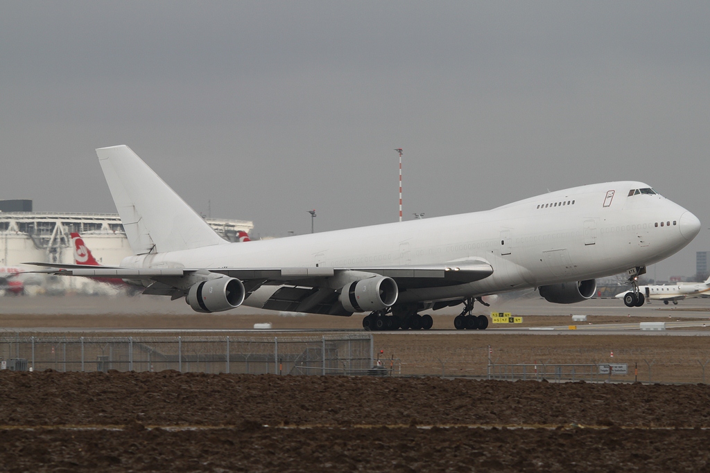 Air Atlantic Icelandic Boeing 747-236F(SCD) TF-ATX