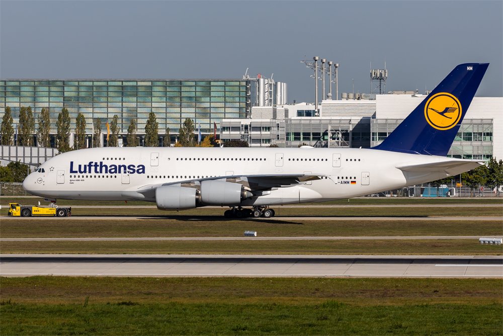 Lufthansa / D-AIMM / Airbus A380-841