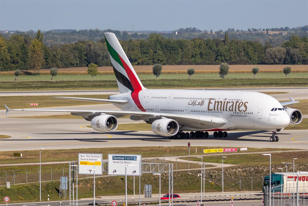 Emirates / A6-EEK / Airbus A380-861