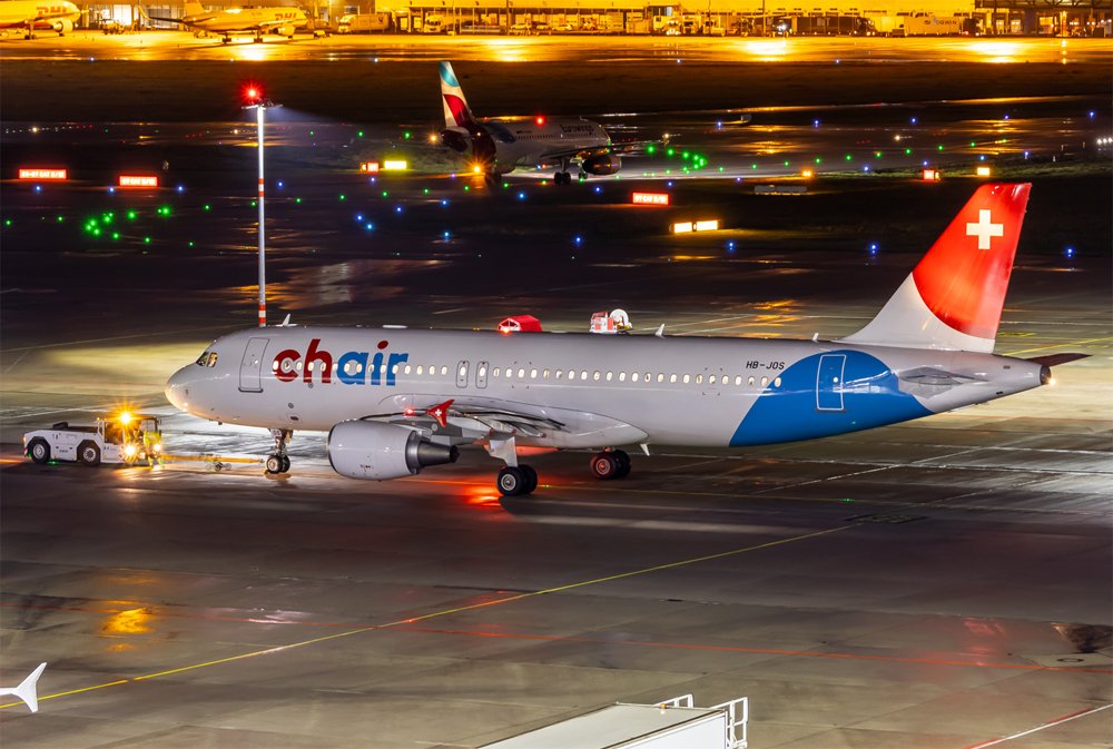 Chair Airlines / HB-JOS / Airbus A320-214