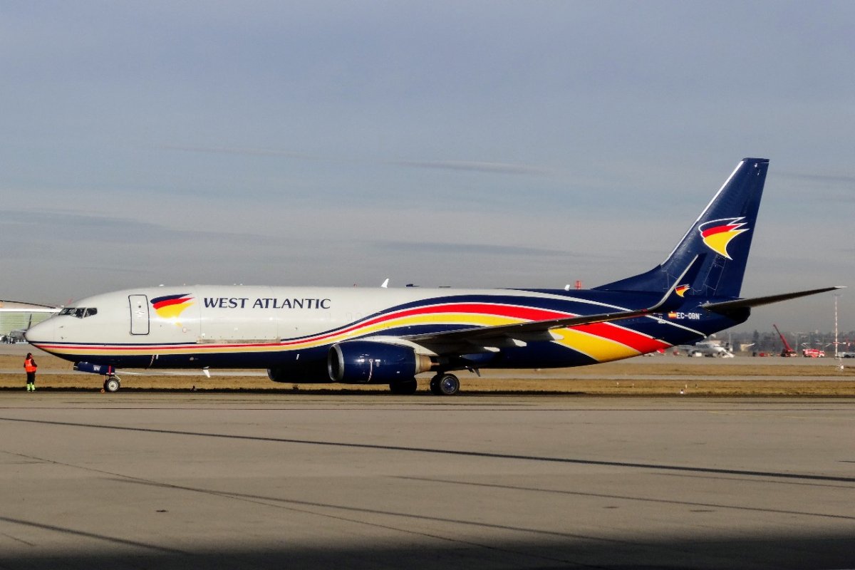 EC-OBN 737-83N(BCF) West Atlantic