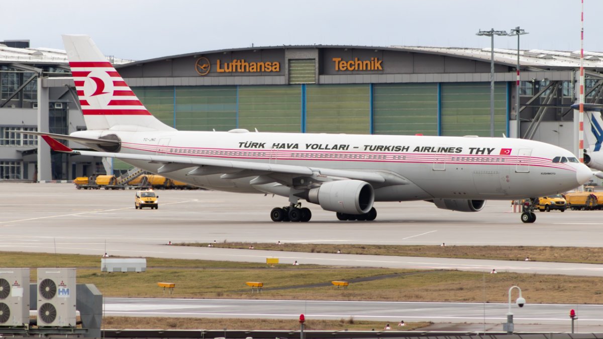 TC-JNC Airbus A330-203