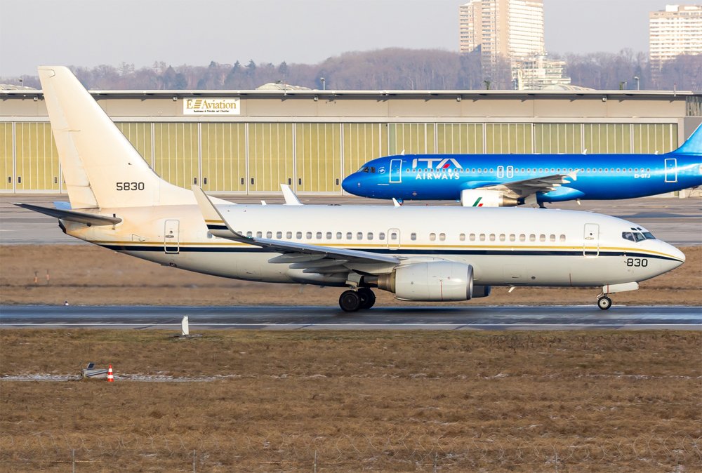 US Navy / 165830 / 	Boeing C-40A Clipper