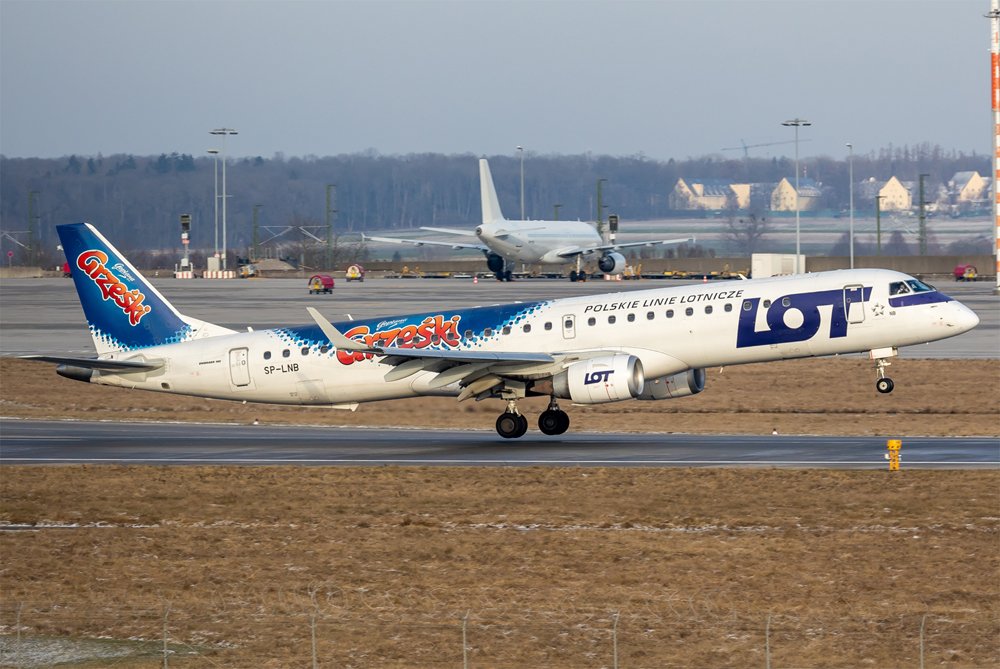 LOT / SP-LNB / Embraer 190-200LR