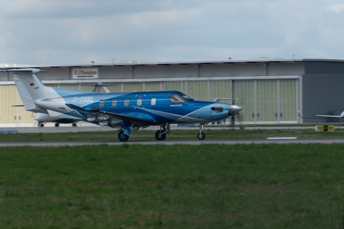 D-FEEL PC-12 NGX.jpg