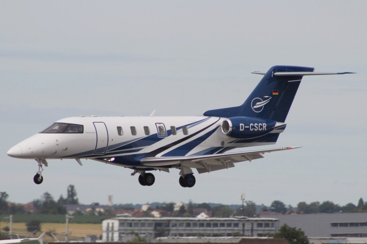 D-CSCR       Pilatus PC-24        Silver Cloud