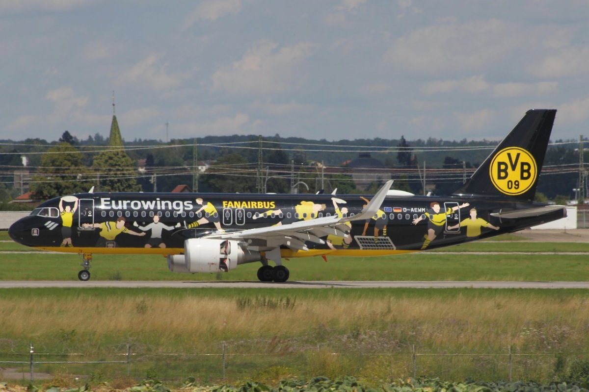 D-AEWM          A320-214         Eurowings