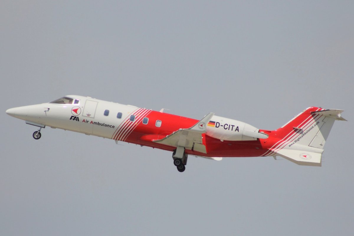 D-CITA         Learjet 60         FAI