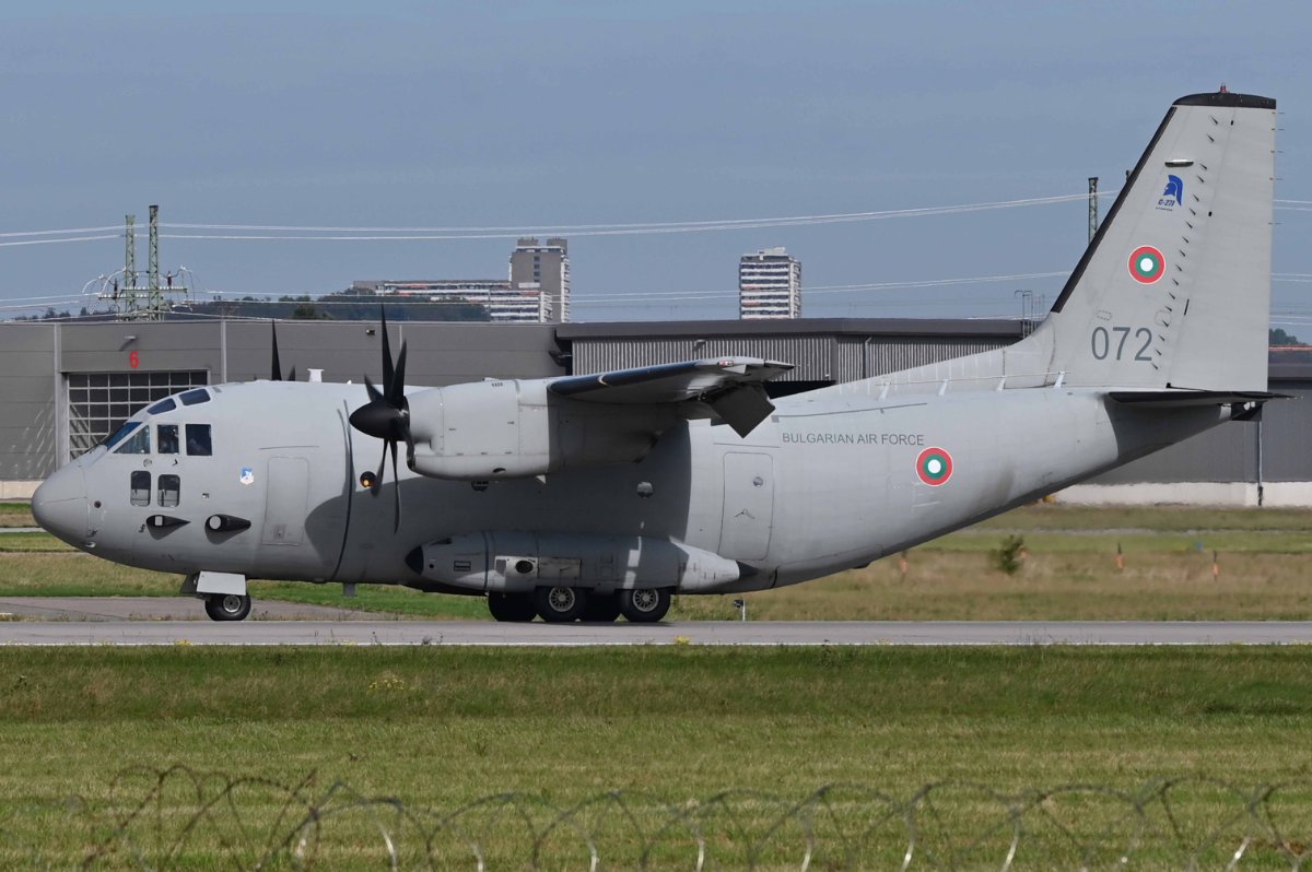 072 Bulgarian Air Force Alenia C-27J Spartan.JPG