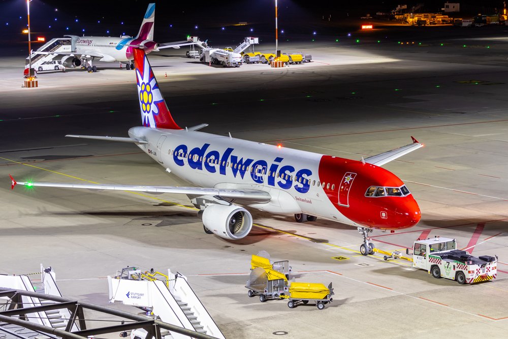 Edelweiss  / HB-JJN / Airbus A320-214