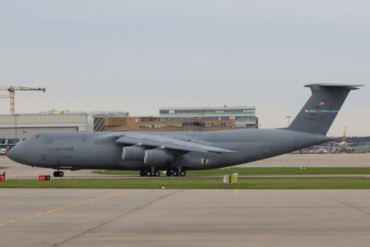 83-1285          Lockheed C-5M Super Galaxy       USAF