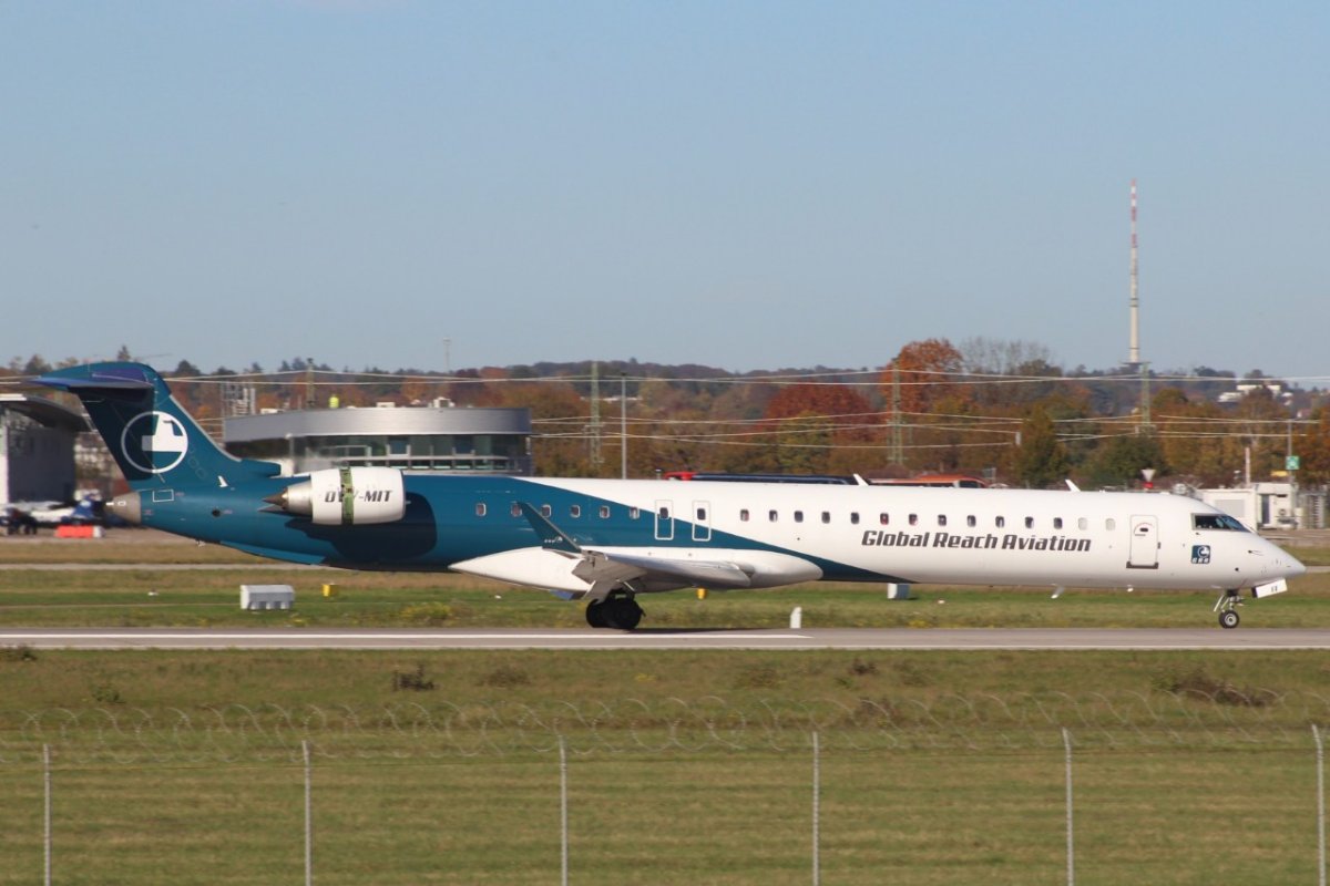 OY-MIT           Bombardier CRJ-900LR        Global Reach Aviation