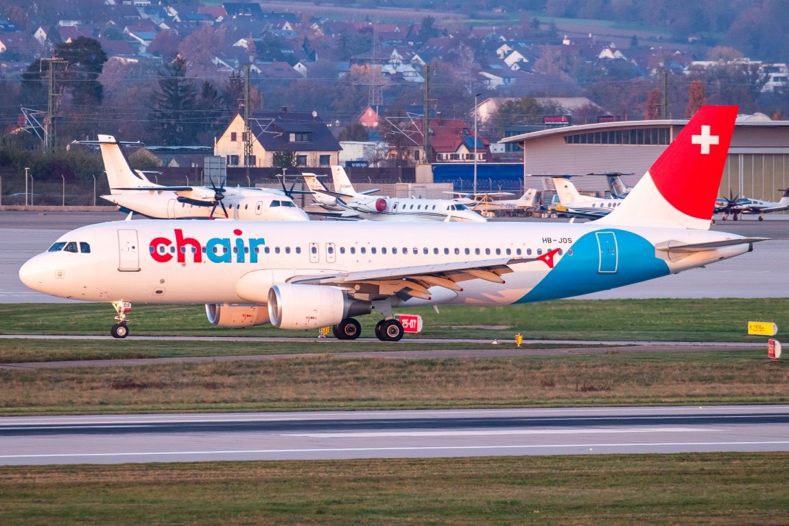 9.11.2024_ChairAirlines_HB-JOS_A320_2.jpg