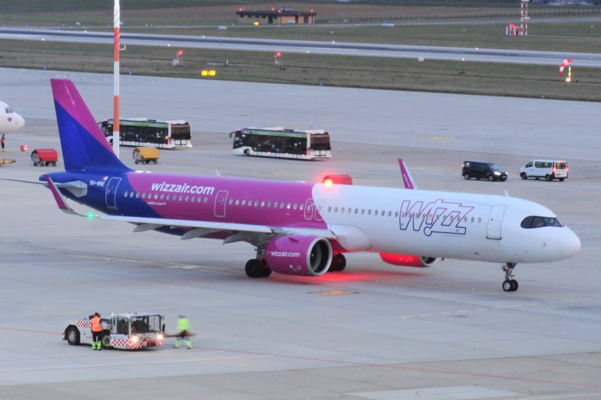 9H-WNE          A321-271NX         Wizz Air Malta