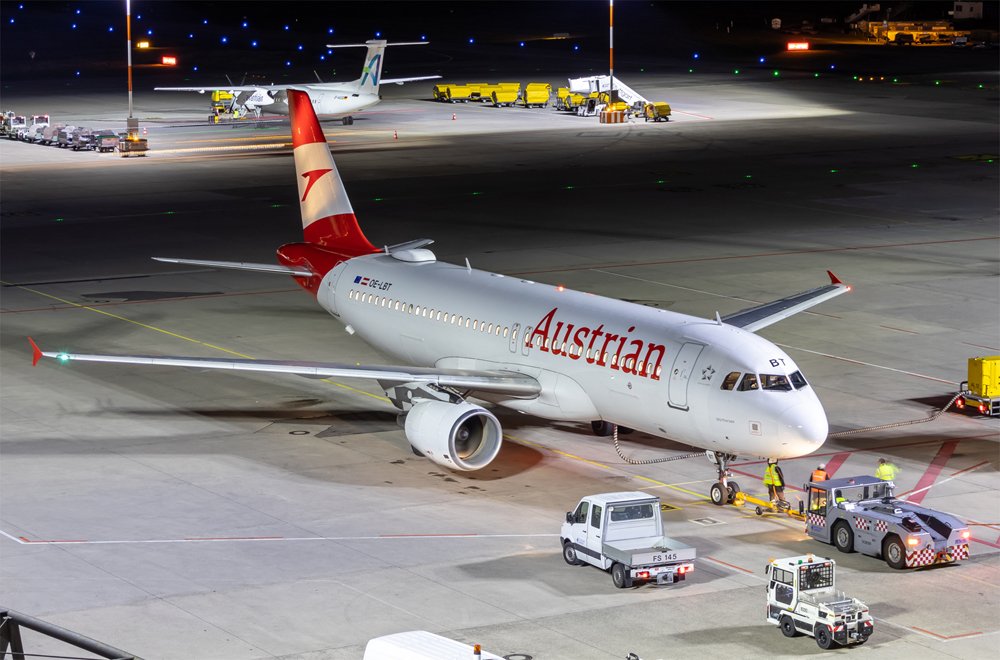 Austrian Airlines / OE-LBT / Austrian Airlines