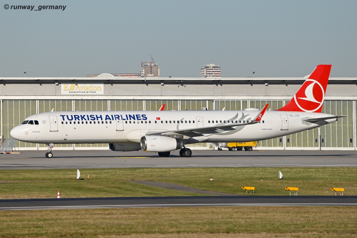 TC-JTF / Turkish Airlines / Airbus A321-231