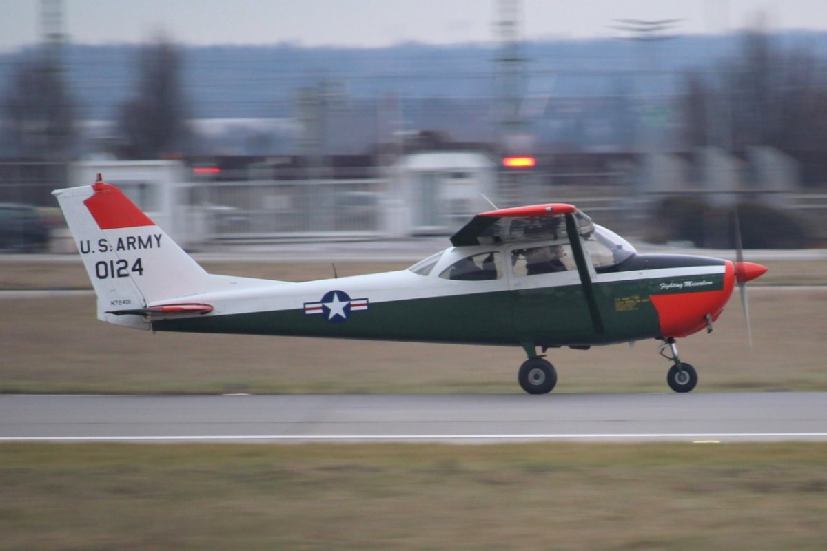 N72401         Cessna F172F        Coleman Aero Club