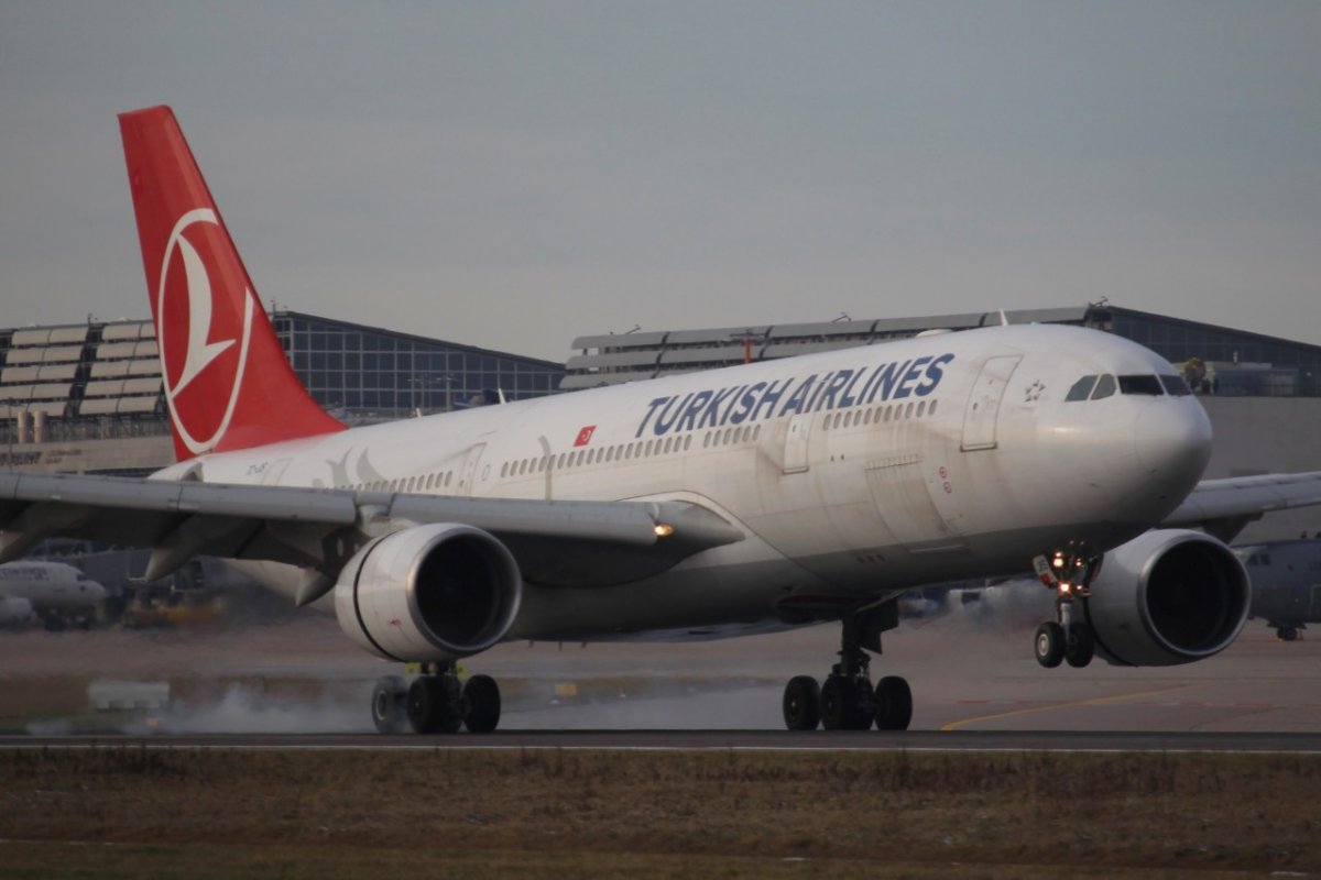 TC-JIS A330-223 Turkish Airlines