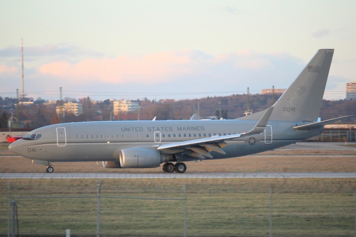 170041 C-40A USMC