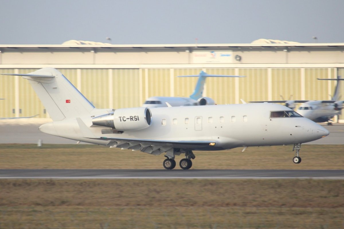 TC-RSI         Bombardier Challenger 605       Redstar Aviation