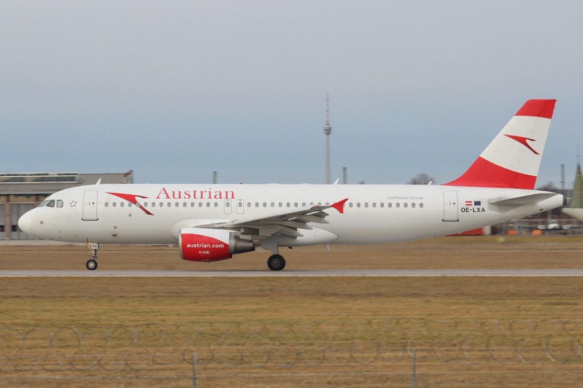 OE-LXA         A320-216        Austrian Airlines