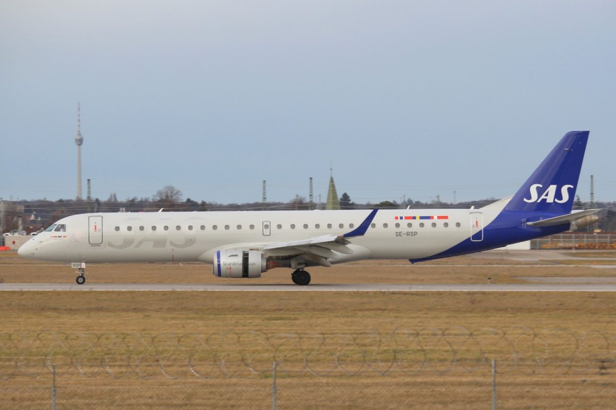 SE-RSP          Embraer E195LR       SAS