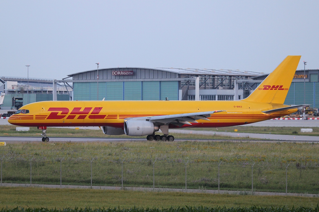 DHL (DHL Air) Boeing 757-236(SF) G-BIKO