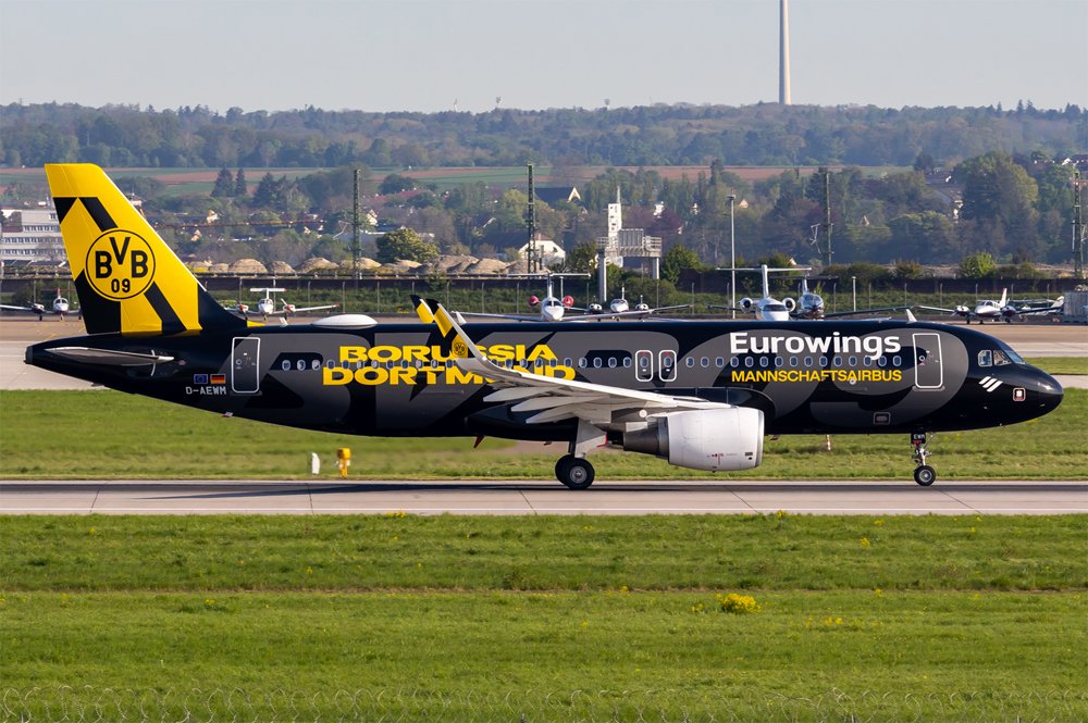 Eurowings / D-AEWM / Airbus A320-214