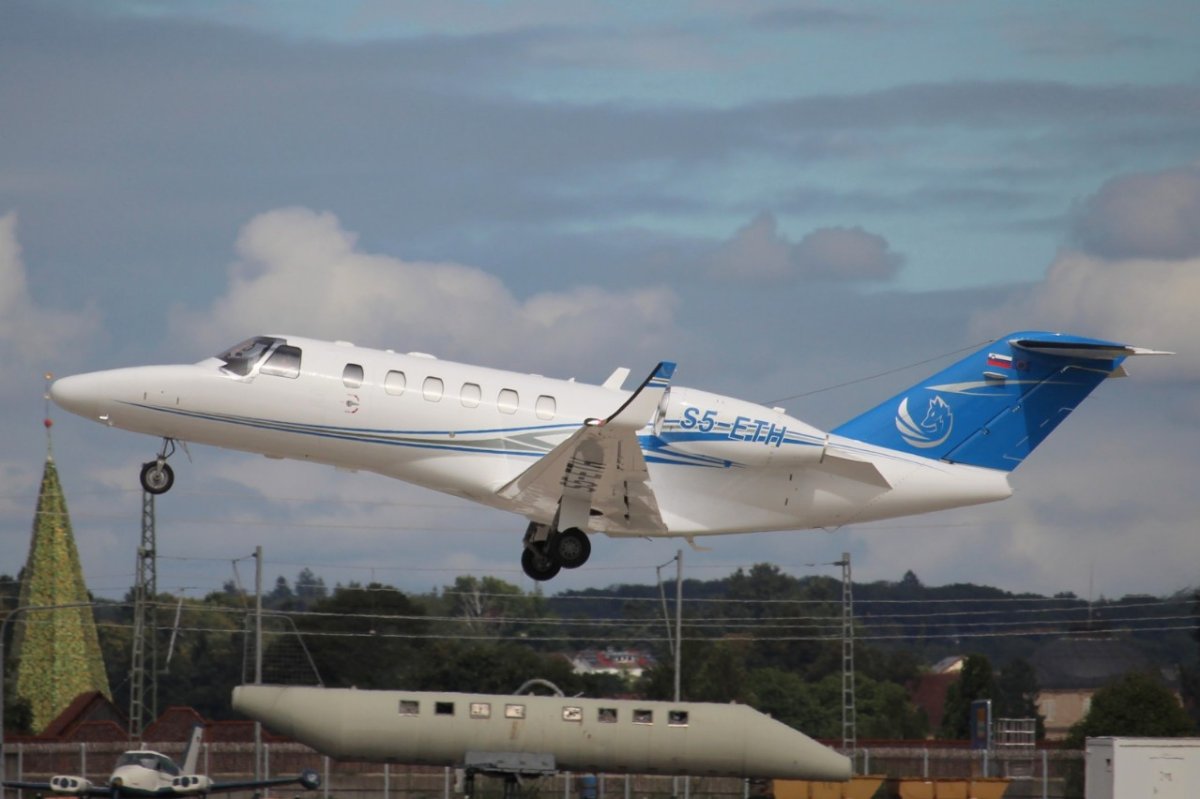 S5-ETH Cessna Citation CJ2+ Fox Aviation