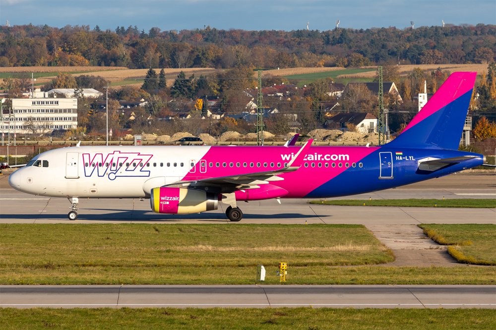 Wizz Air / HA-LYL / Airbus A320-232