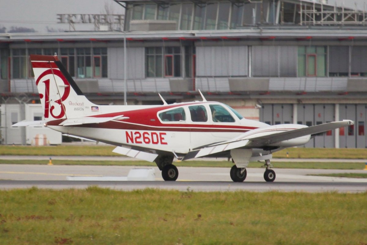 N26DE              Beech 95-B55 Baron