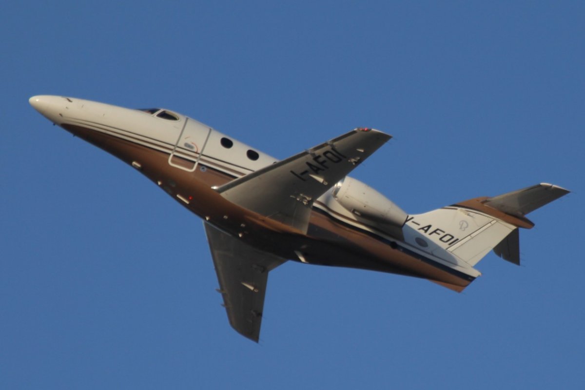 I-AFOI            Beech 390 Premier 1A      Italfly