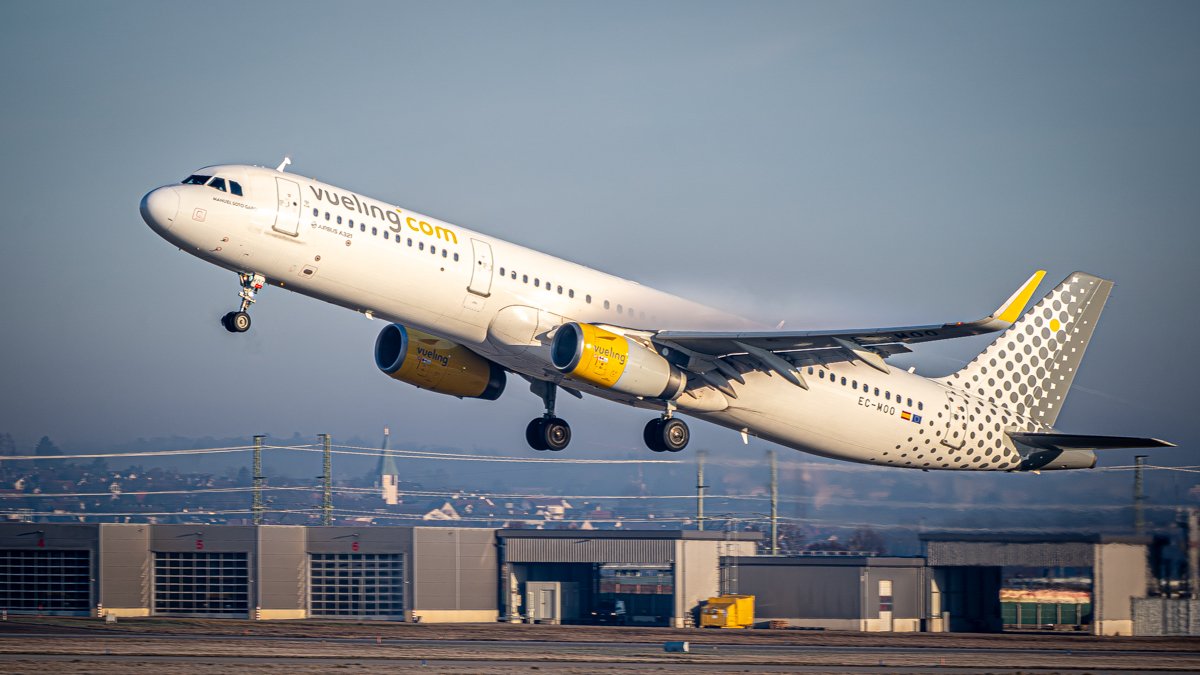 A321-231, EC-MOO, Vueling