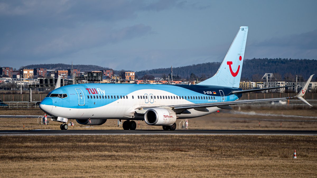 B737-800, D-ATUR, TUI