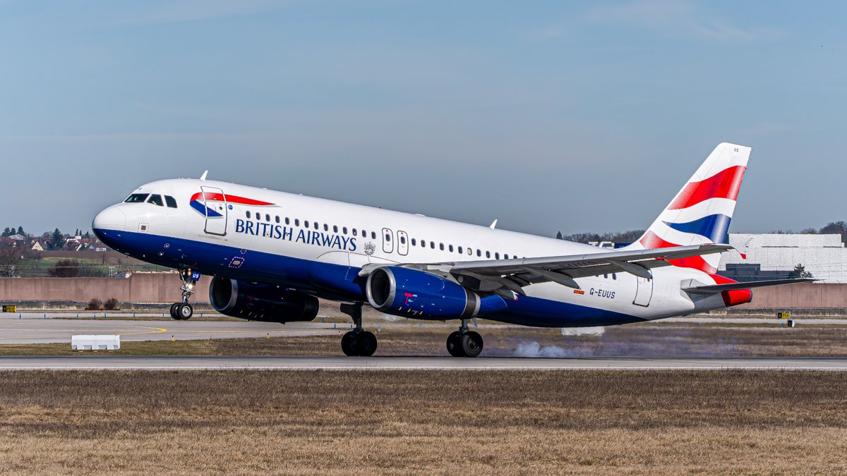 Airbus A320-232, G-EUUS, British Airways