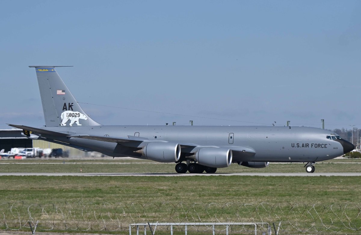 63-8029 USAF Boeing KC-135R Stratotanker.JPG