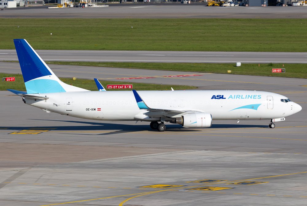 ASL Airlines / OE-IXM / Boeing 737-8EH(BCF)
