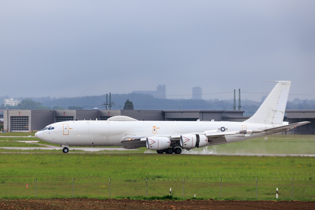 20260511-16-2784, B707, E-6, USAF-7.jpg