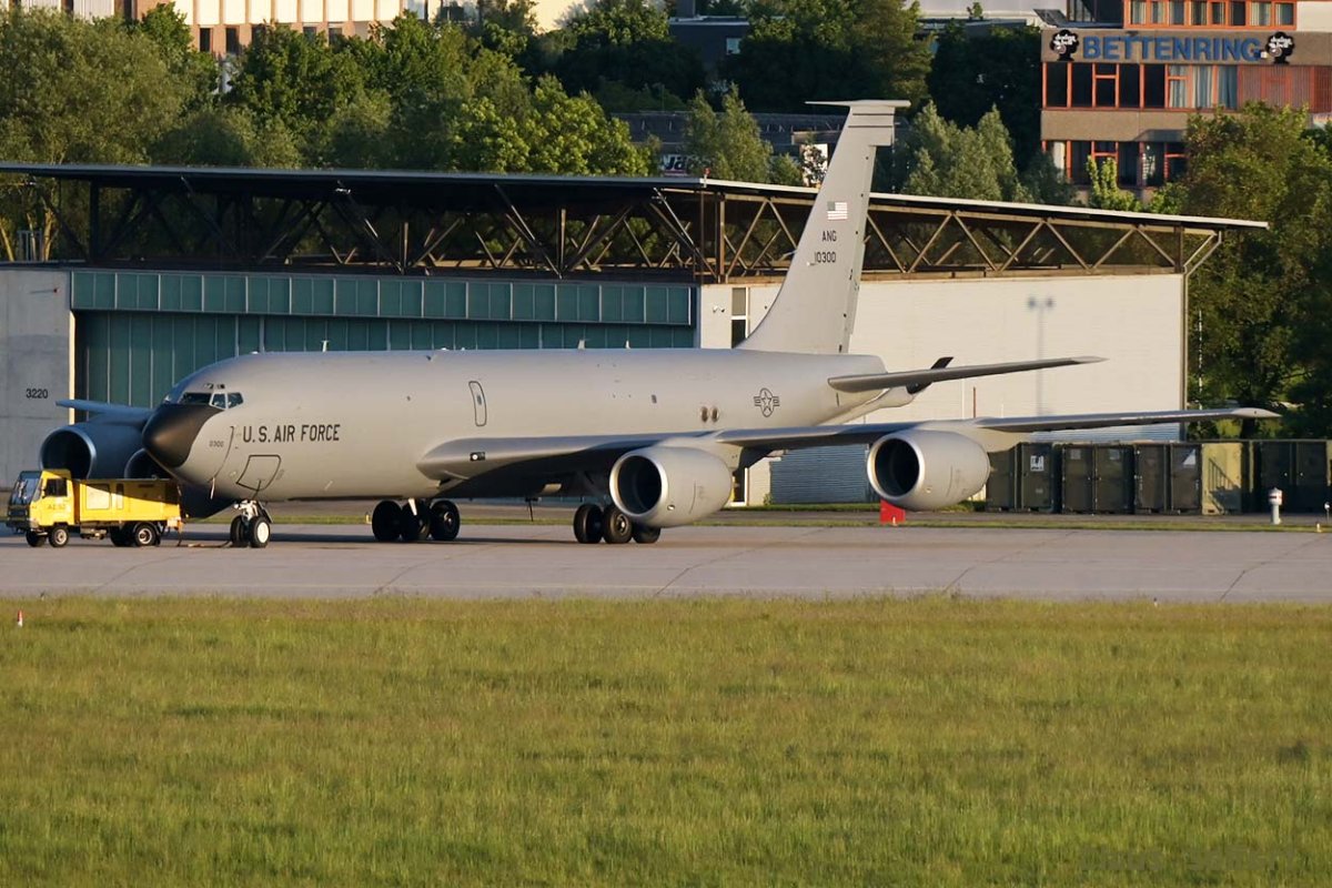 61-0300.jpg