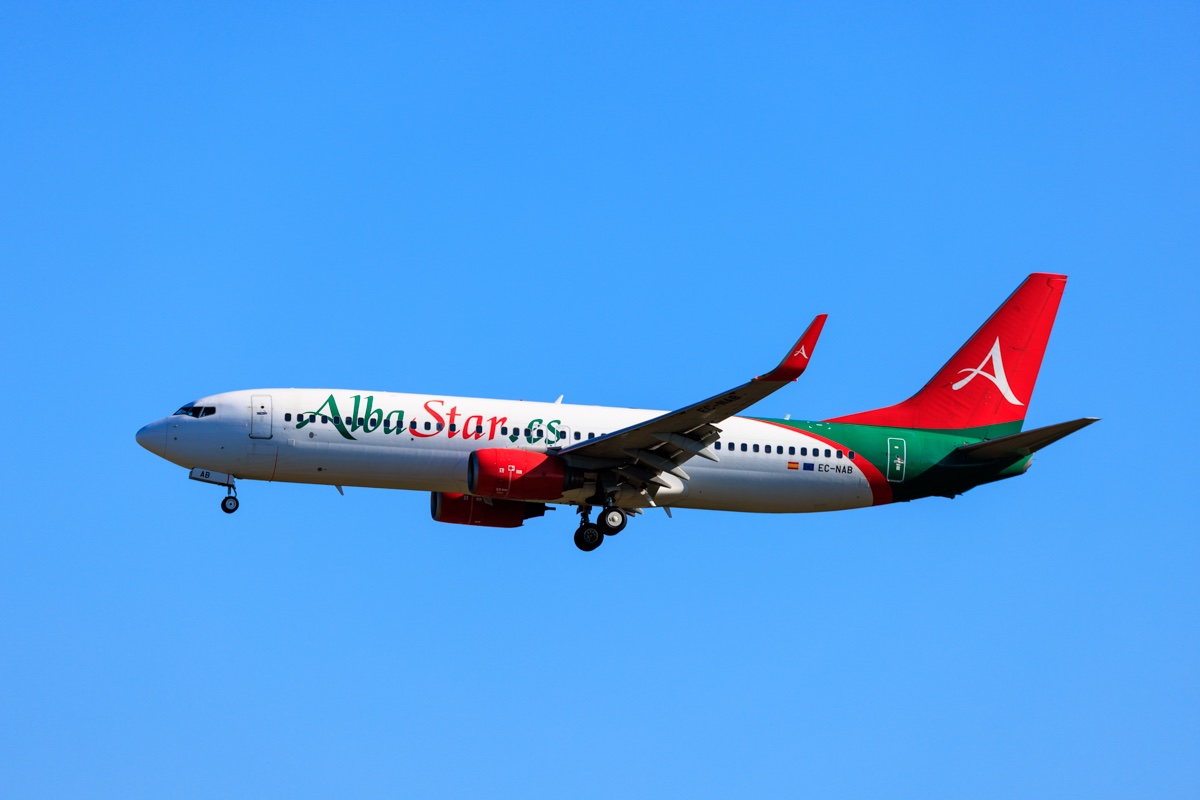 20260522-B737, EC-NAP, LAF.jpg