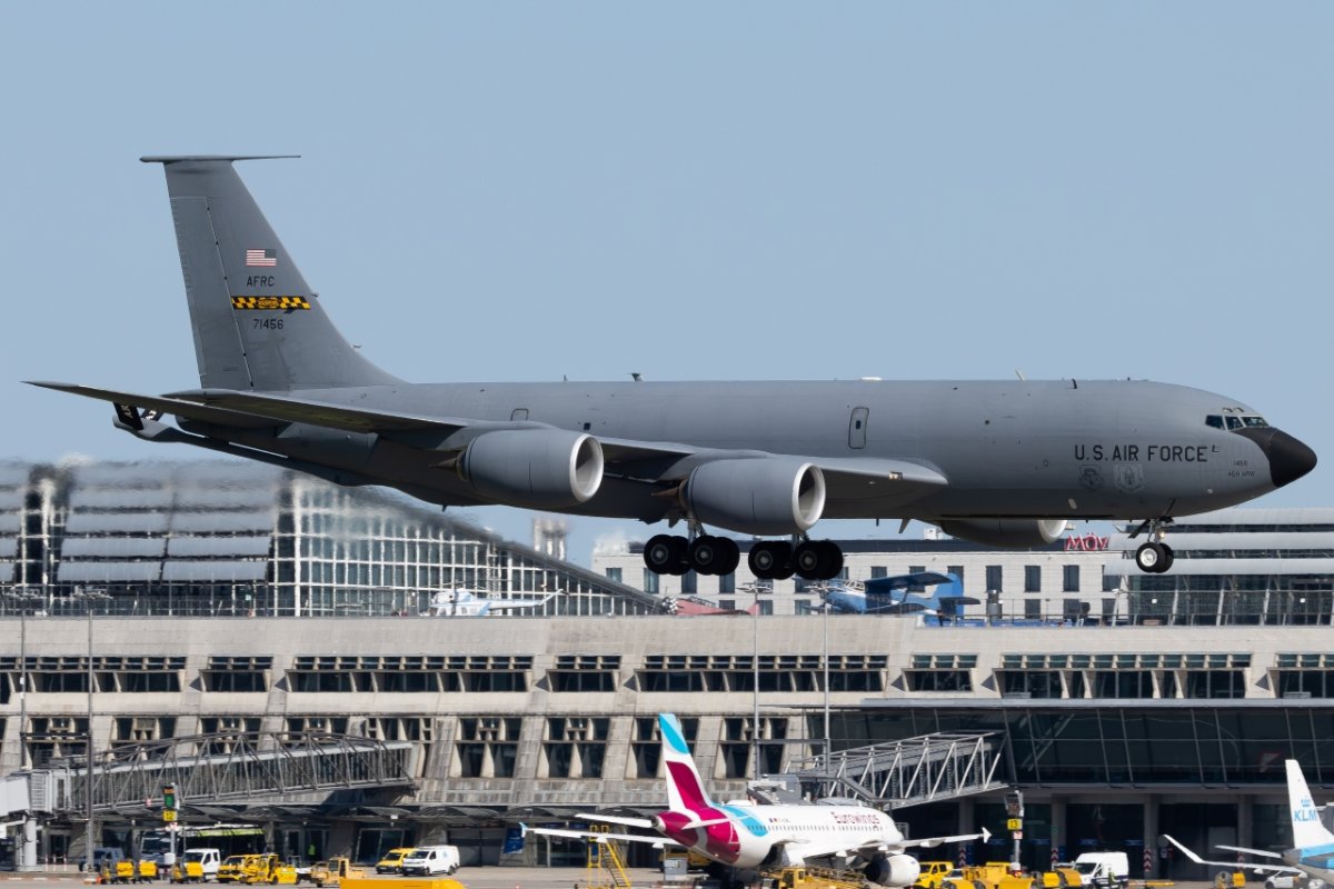 8S1A8201.jpg