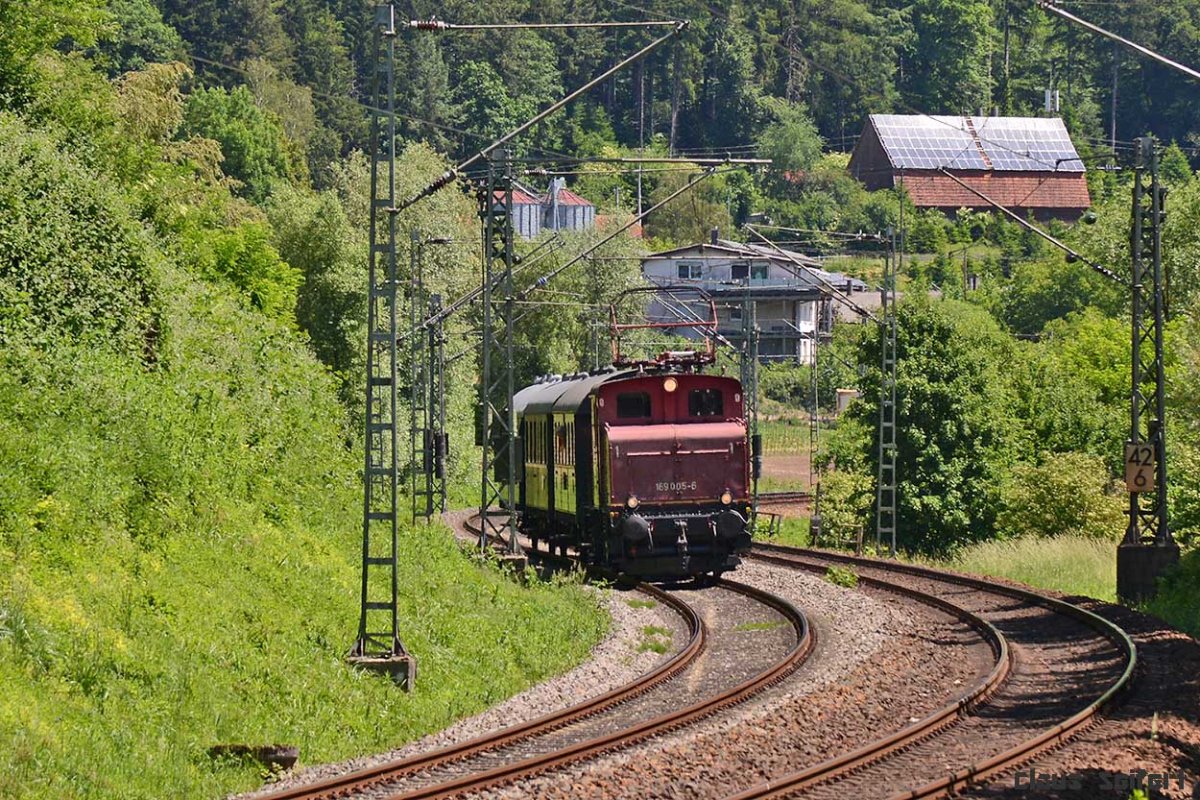 169 005-6.1.jpg