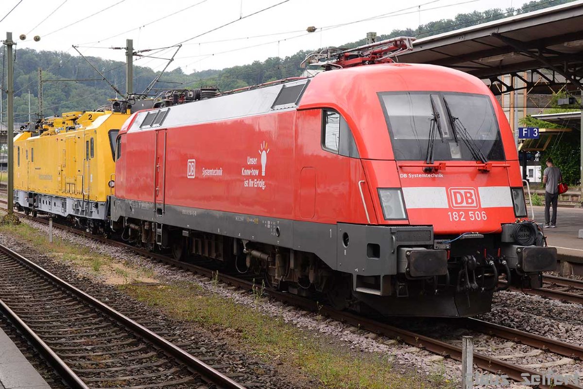 182 506-6 711 301(9136 016-9).jpg