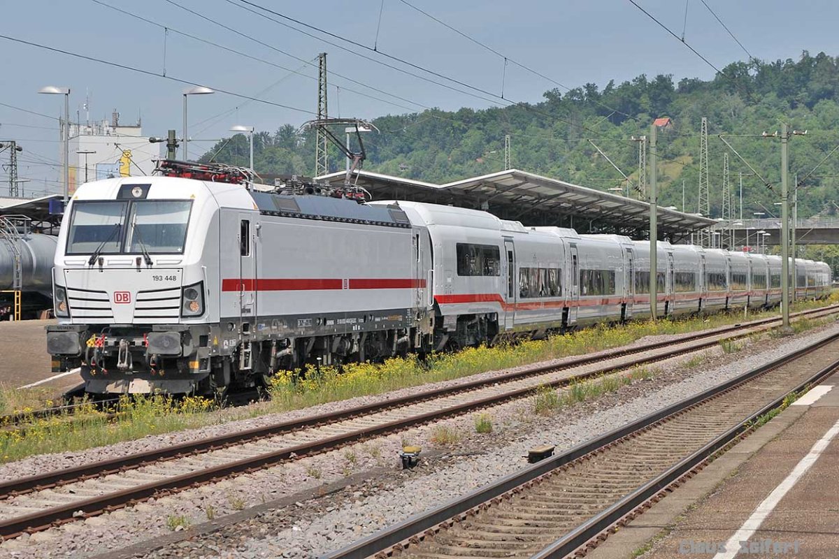 193 448-8 Talgo.jpg
