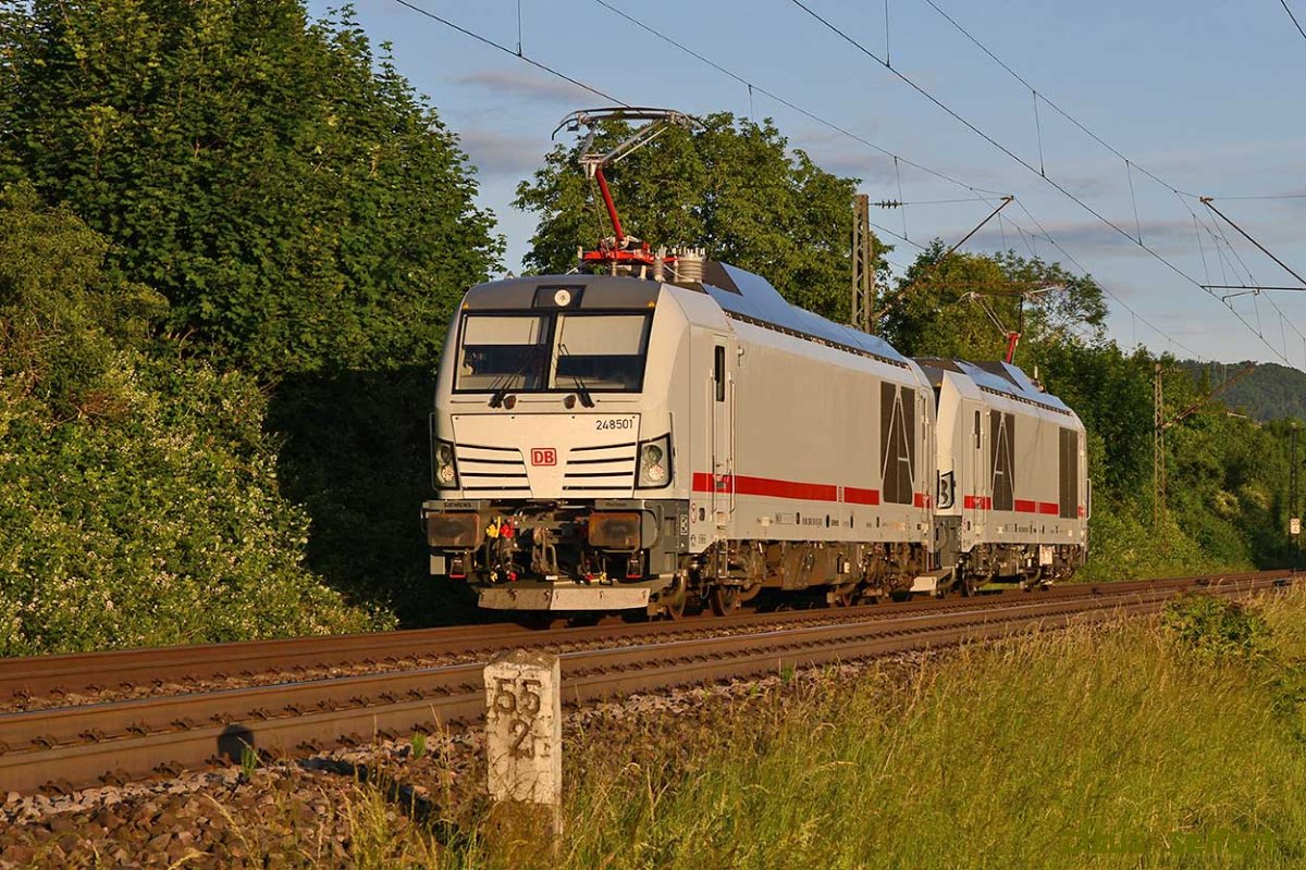 248 501-9 248 505-0.jpg